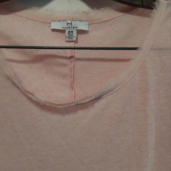 Halston Tshirt - Picture 2 of 3